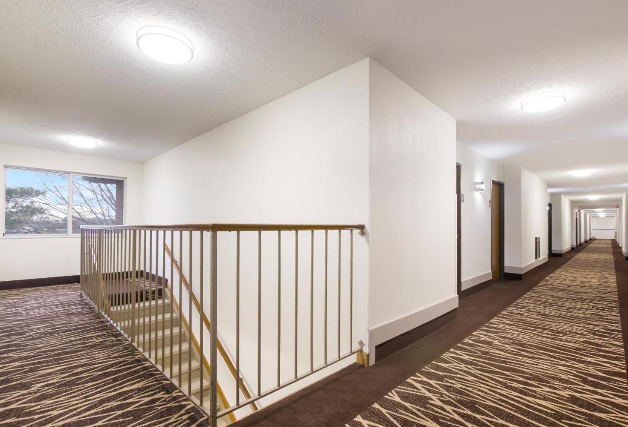 Red Roof Inn Lawrenceburg Zewnętrze zdjęcie