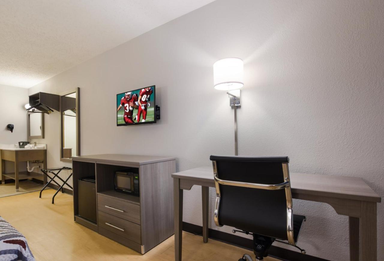 Red Roof Inn Lawrenceburg Zewnętrze zdjęcie